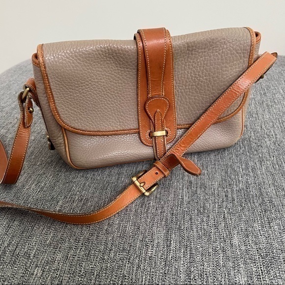 Dooney & Bourke Handbags - Dooney & Bourke | Vintage All Weather Pebbled Soft Leather Handbag